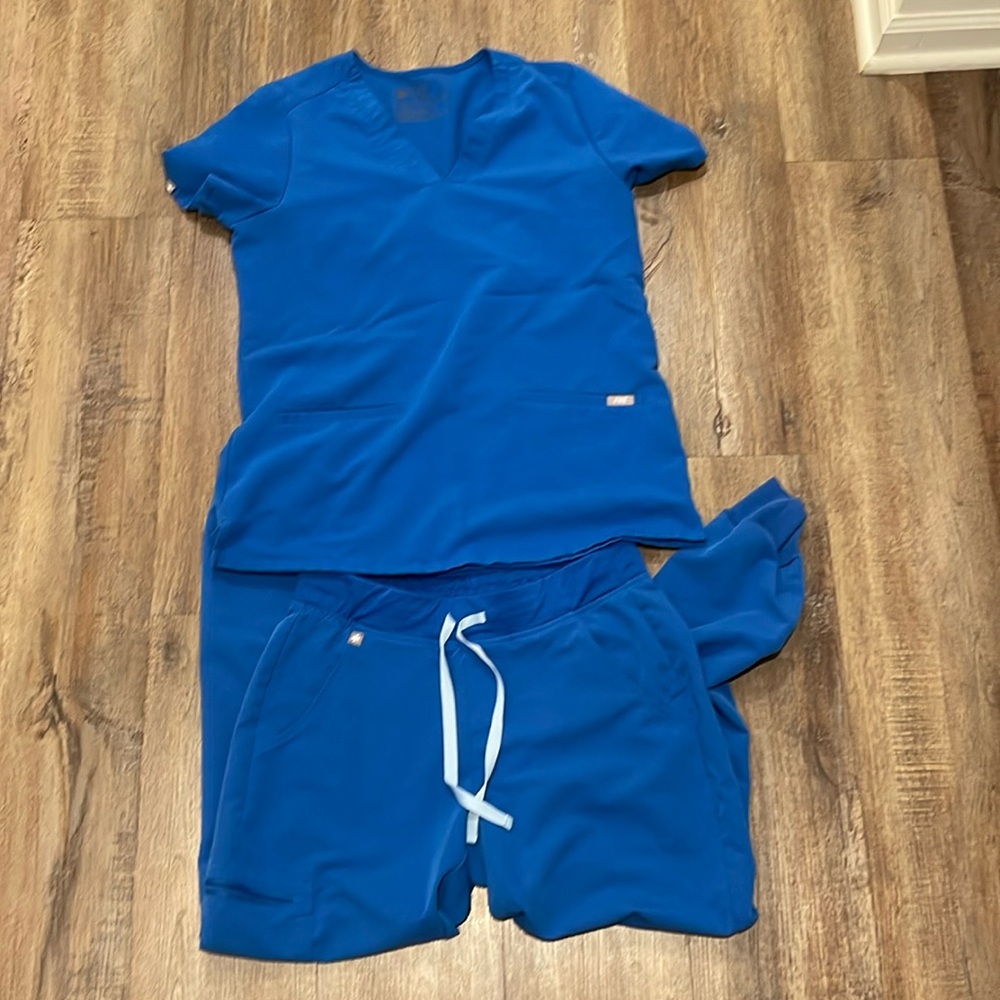 Figs jogger set